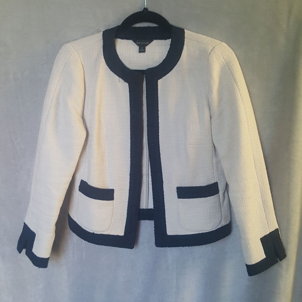 NWOT Ann Taylor Tweed blazer navy cream xs